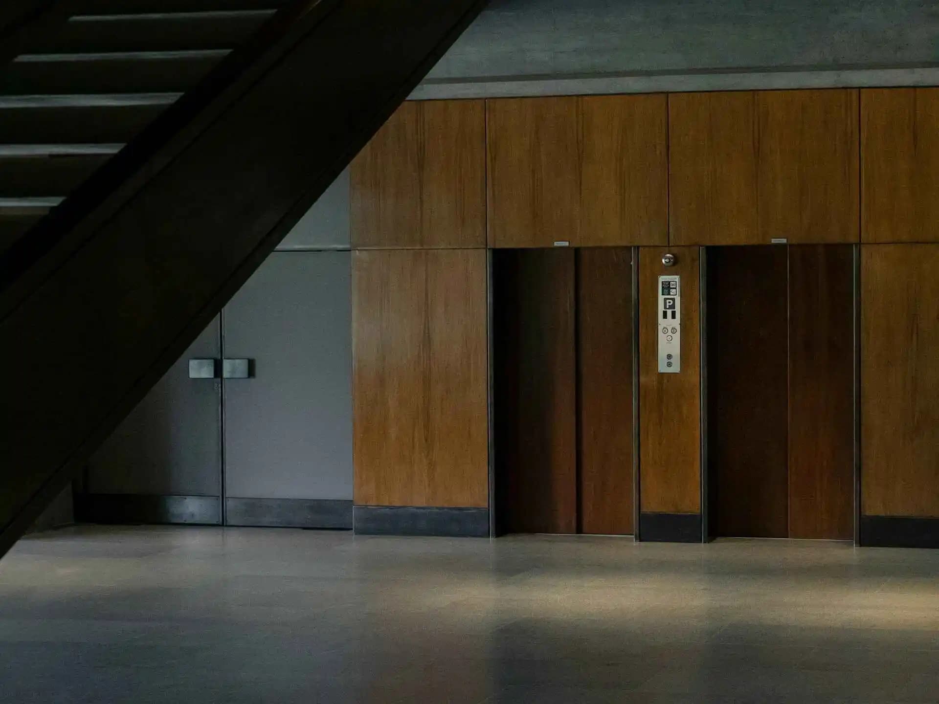 Easy Move Lift Elevator Services